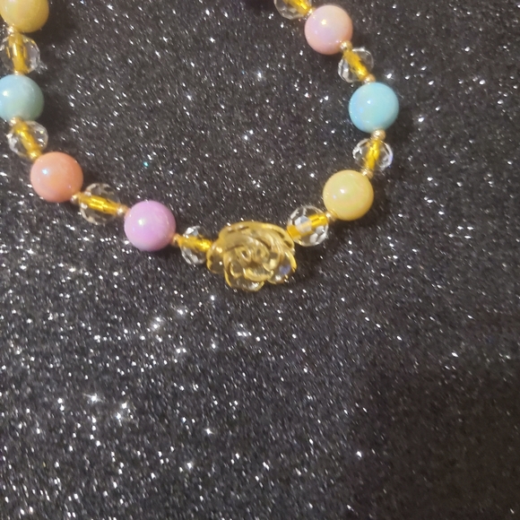 BEAUTIFUL ASSORTED 1-PIECE BRACELET. - Picture 4 of 6